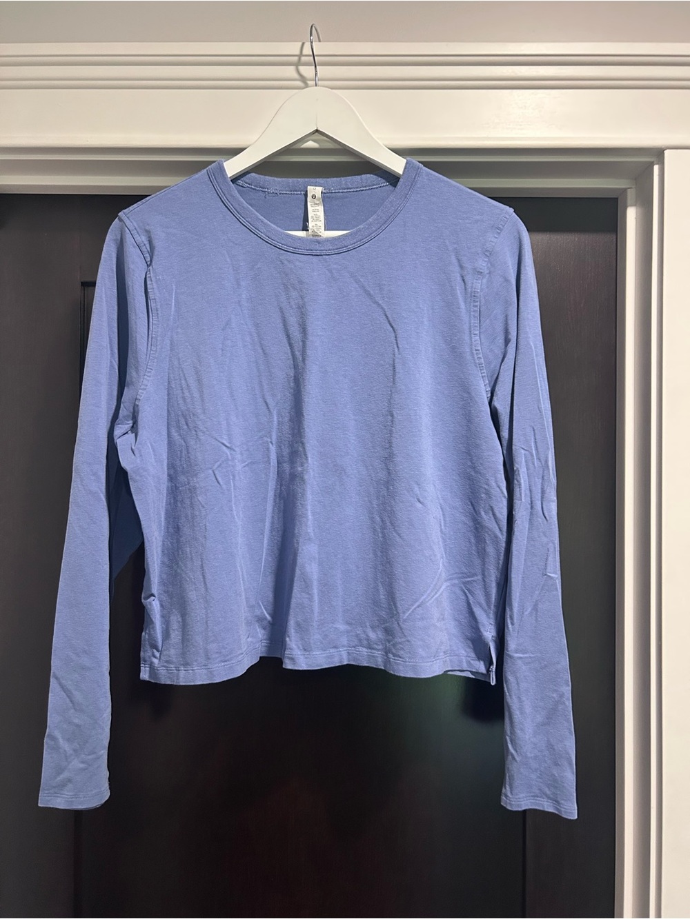Lululemon Size 12 Women's Classic Fit
Cotton Blend Long Sleeve Tee